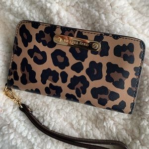 Michael Kors Cheetah Wallet